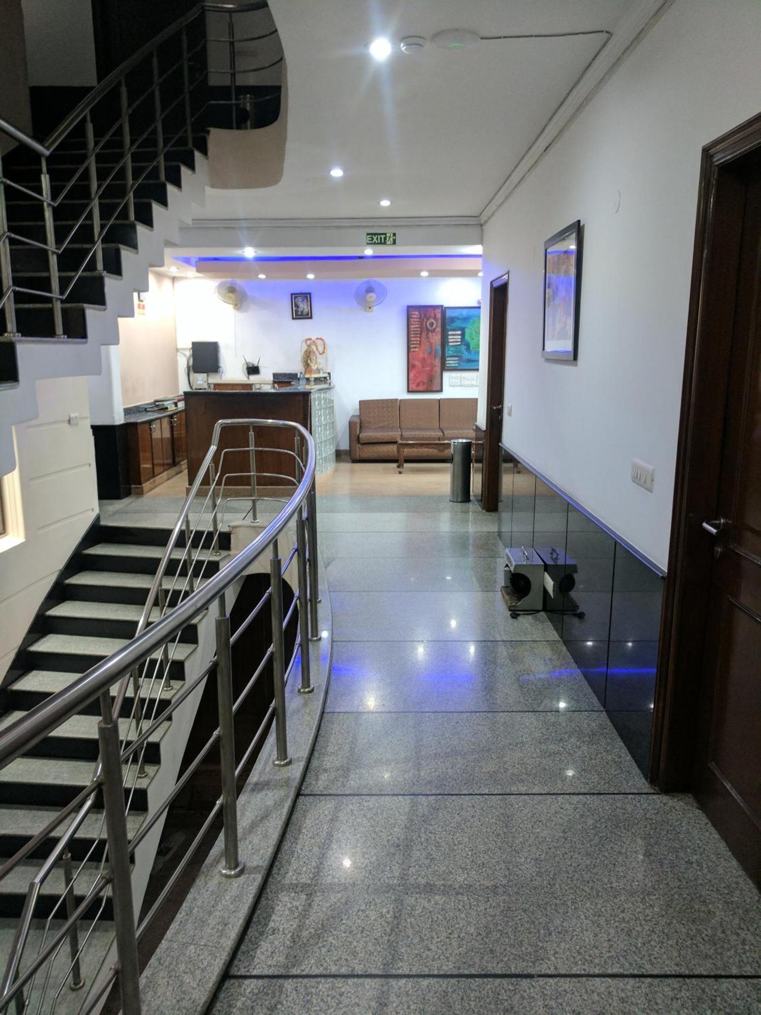 Hotel Exotica Leisure Valley, Gurgaon Eksteriør billede